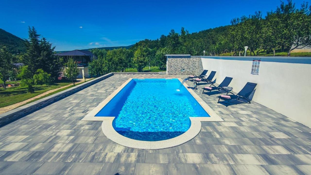 Holiday Home Emir Racic Εξωτερικό φωτογραφία